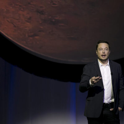 ¿Quieres ir a Marte? Elon Musk planea enviar a un millón de personas al planeta rojo