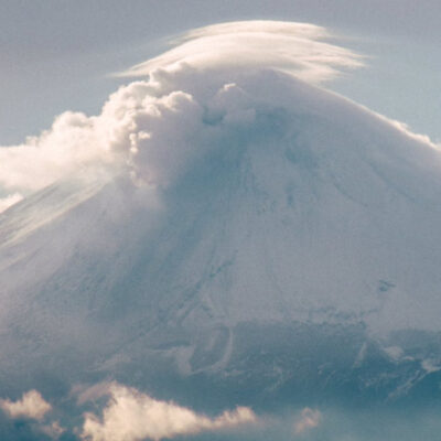 Nevada viste de blanco el Popocatépetl y deja hermosas imágenes