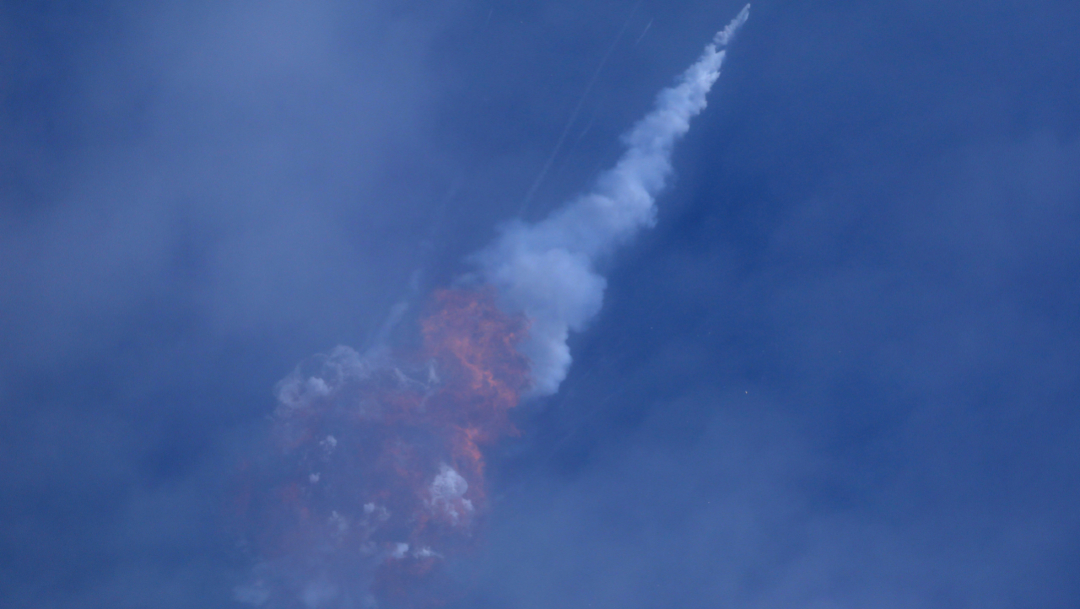 Foto: SpaceX destruye un cohete antes de enviar su Crew Dragon con humanos, 19 enero 2020