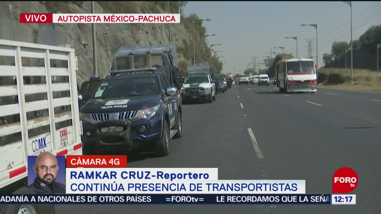 transportistas liberan vialidad en autopista mexico pachuca pero permanecen estacionados