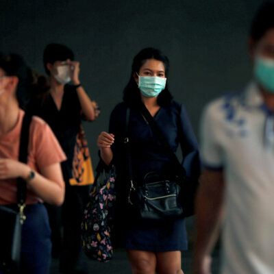 Muertos por coronavirus en China supera cifra del SARS; van 722