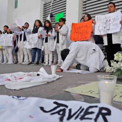 Estudiantes asesinados en Puebla soñaban con ser los mejores médicos; padres exigen justicia