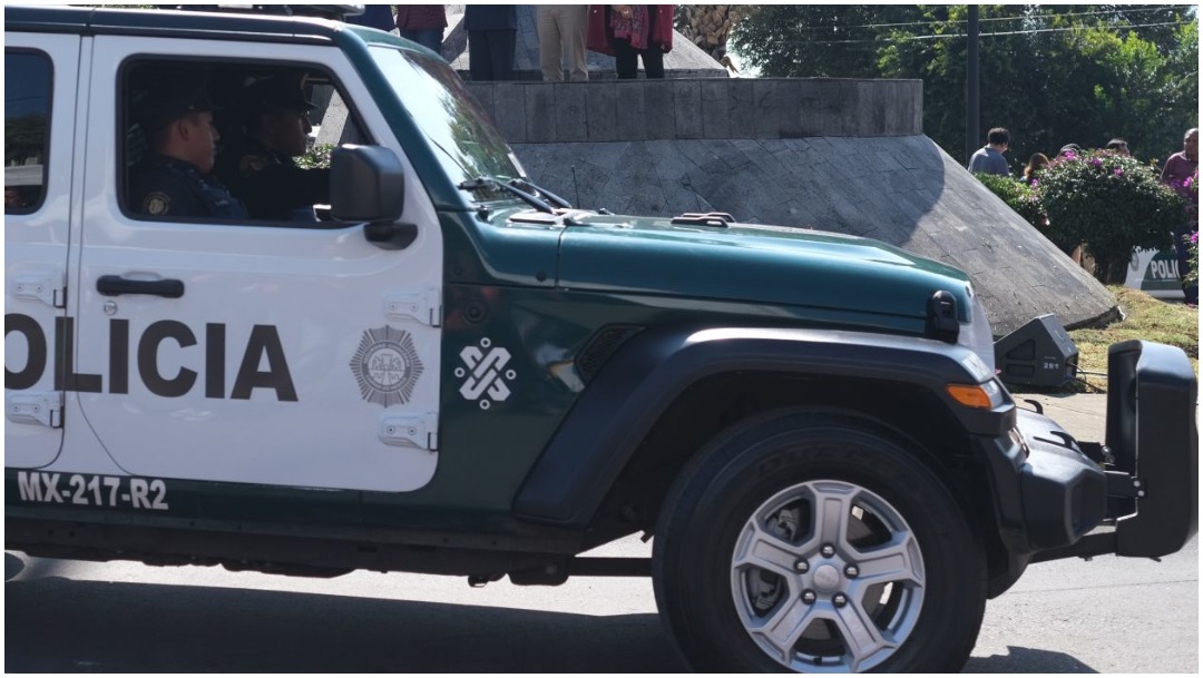Imagen: Mujer con arma de fuero fue arrestada en centro comercial de Iztapalapa, 22 de febrero de 2020 (GRACIELA LÓPEZ /CUARTOSCURO.COM)