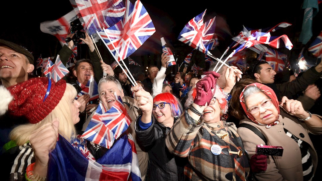 Foto: Partidarios a favor del Brexit celebran después de que Reino Unido abandonó la Unión Europea, 1 FEBRERO 2020