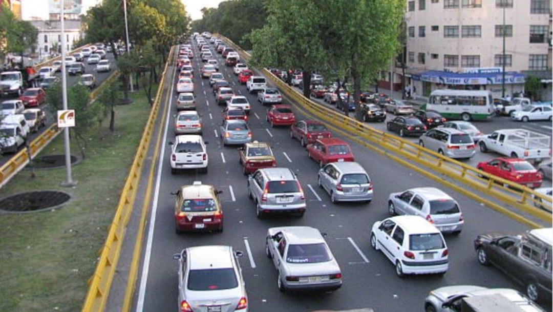 Foto: Este jueves el Hoy No Circula aplica para los automóviles con engomado verde desde las 05:00 hasta las 22:00 horas