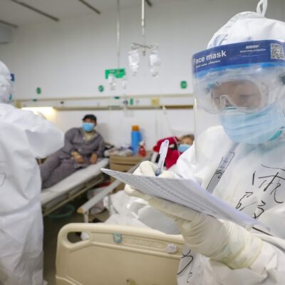 Coronavirus: Suman 1,486 víctimas mortales y más de 65 mil casos confirmados por Covid-19