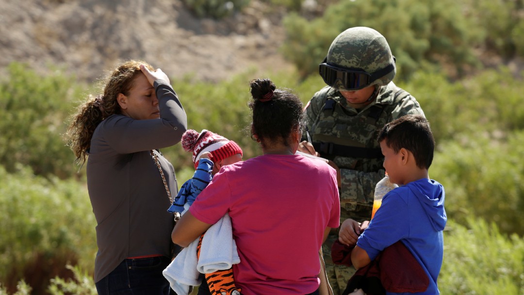 Foto: Ebrard: Cruces de migrantes en frontera con EEUU se han reducido 74%