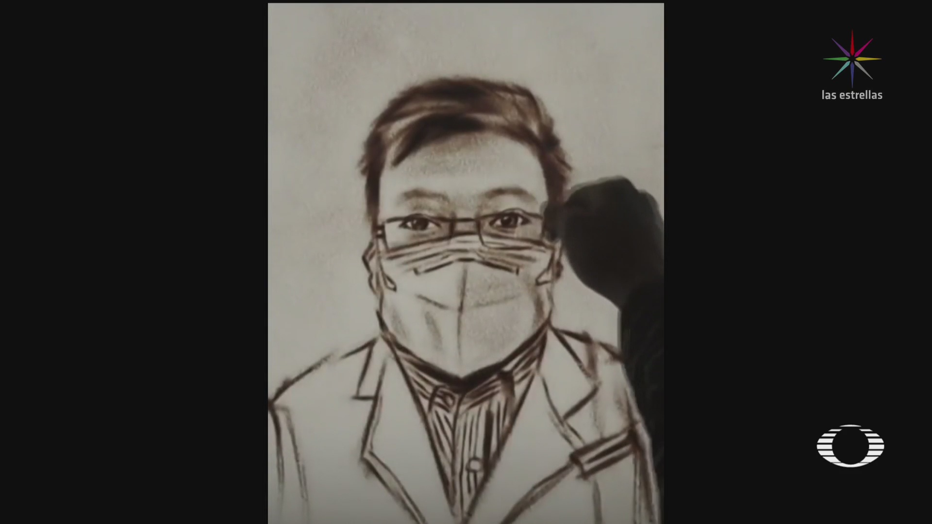 FOTO: 7 febrero 2020, en china despiden como heroe a medico que alerto sobre el nuevo coronavirus