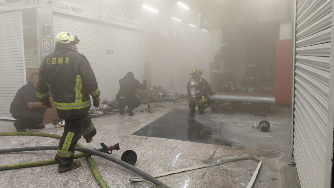 Foto: Se registran dos incendios en el Centro de la CDMX, 15 de febrero de 2020, (Bomberos de la Ciudad de México)