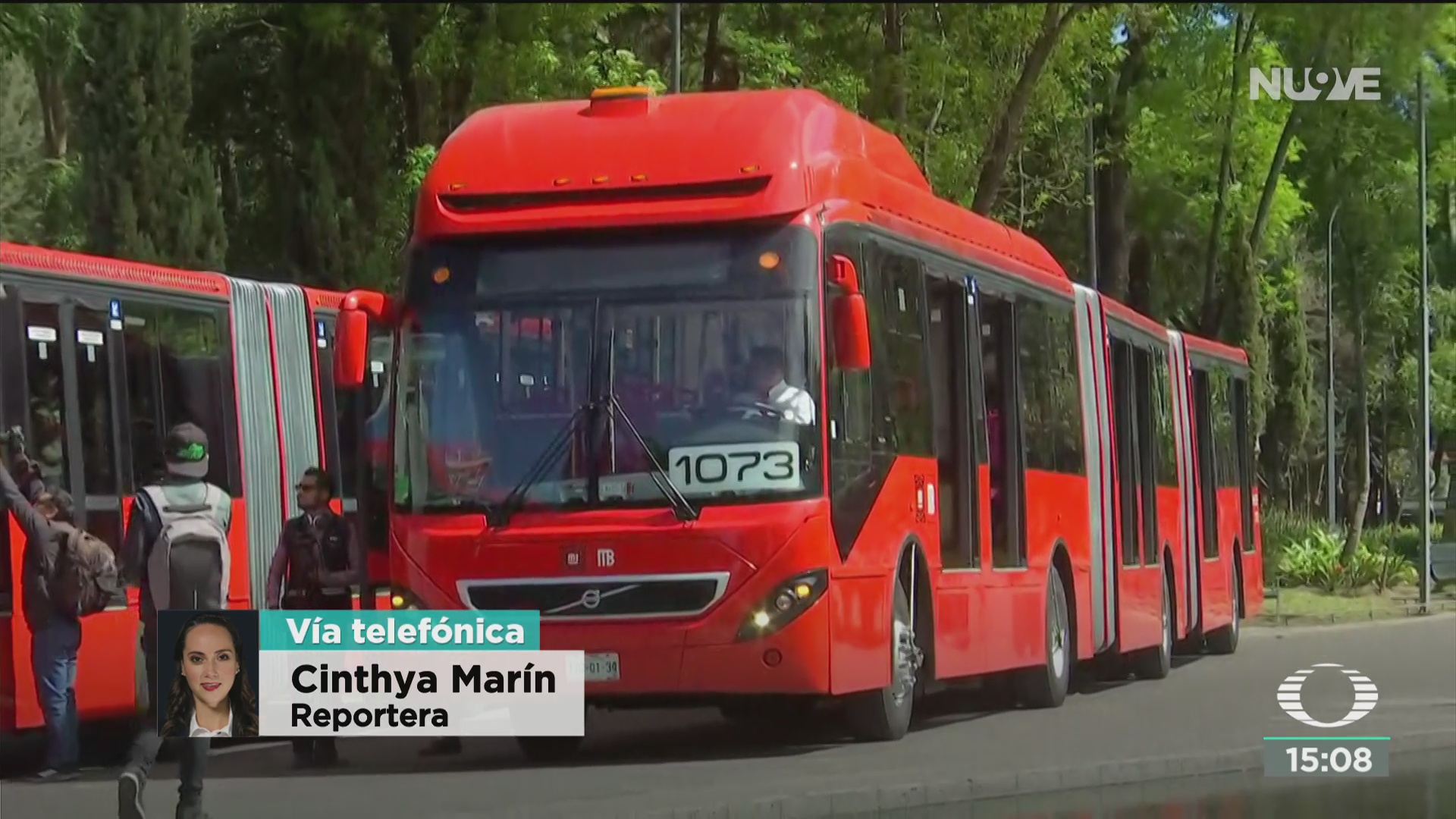 FOTO: estrenan nuevas unidades del metrobus en la cdmx