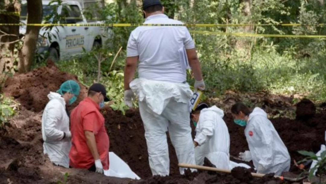 Foto: La Fiscalía General del Estado (FGE) informó que los cuerpos fueron hallados por un grupo de albañiles que trabajaba en un predio de la colonia Zumpimito