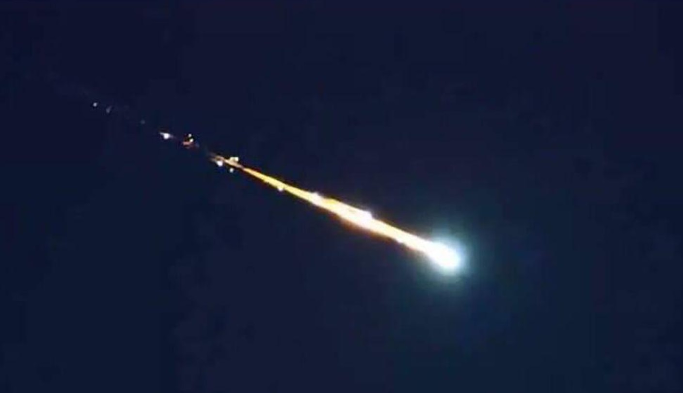 Video: Meteorito ilumina el cielo de México