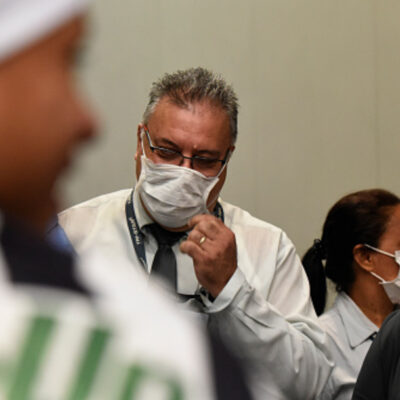Brasil mantiene en observación a 11 personas por coronavirus