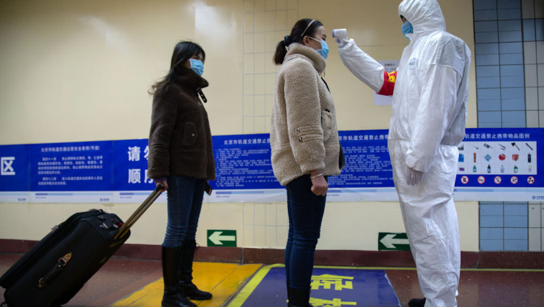 China prohibe funerales de los muertos por coronavirus