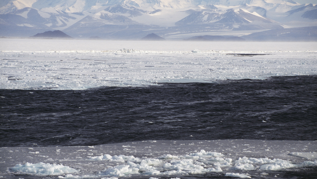 Foto Encuentran agua caliente debajo de glaciar en la Antártida 7 de febrero 2020