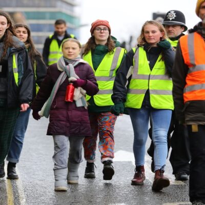 Greta Thunberg lidera manifestación contra el cambio climático en Inglaterra