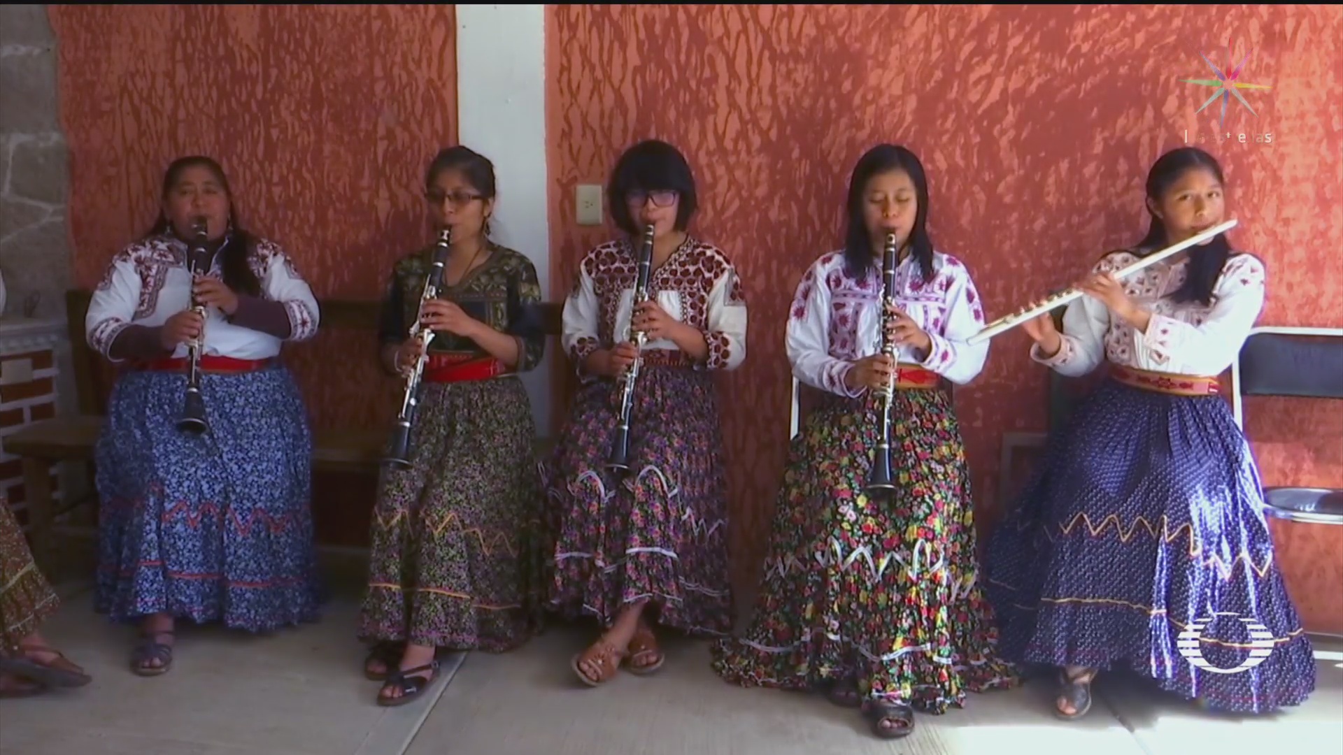 Foto: Mujeres Viento Florido’ Banda Musical Indígenas Oaxaca 4 Febrero 2020