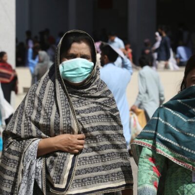 OMS: Brote de coronavirus está en ‘punto decisivo’