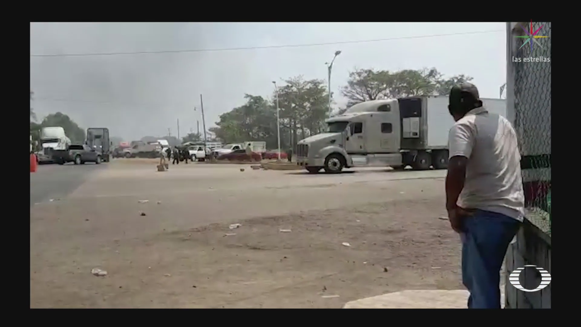 Foto: Pobladores Ciudad Isla Veracruz Retiro Guardia Nacional 11 Febrero 2020
