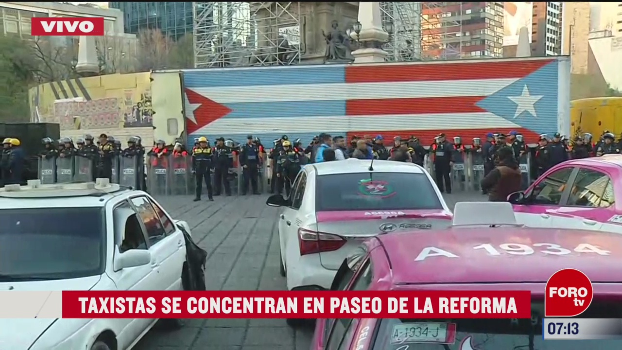 policias capitalinos resguardan angel de la independencia por protesta de taxistas