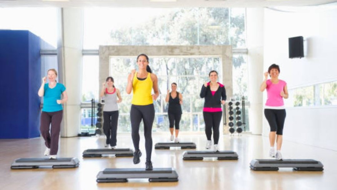 ¿Qué beneficios tiene practicar ejercicio aeróbico?