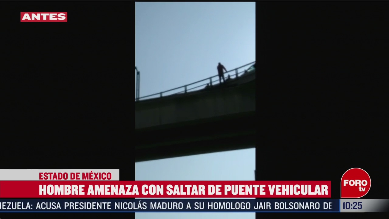 FOTO: 15 Febrero 2020, video hombre amenaza con saltar de puente vehicular en coacalco
