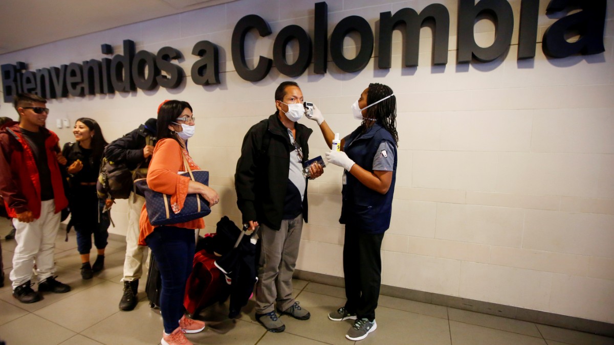 Confirman primer caso de coronavirus en Colombia