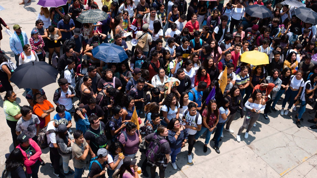 Foto: Estudiantes del Colegio de Ciencias y Humanidades (CCH) en una asamblea, 4 marzo 2020