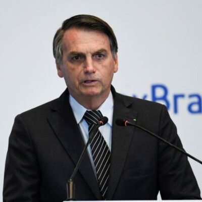 Bolsonaro, bajo supervisión médica ante posible contagio de coronavirus