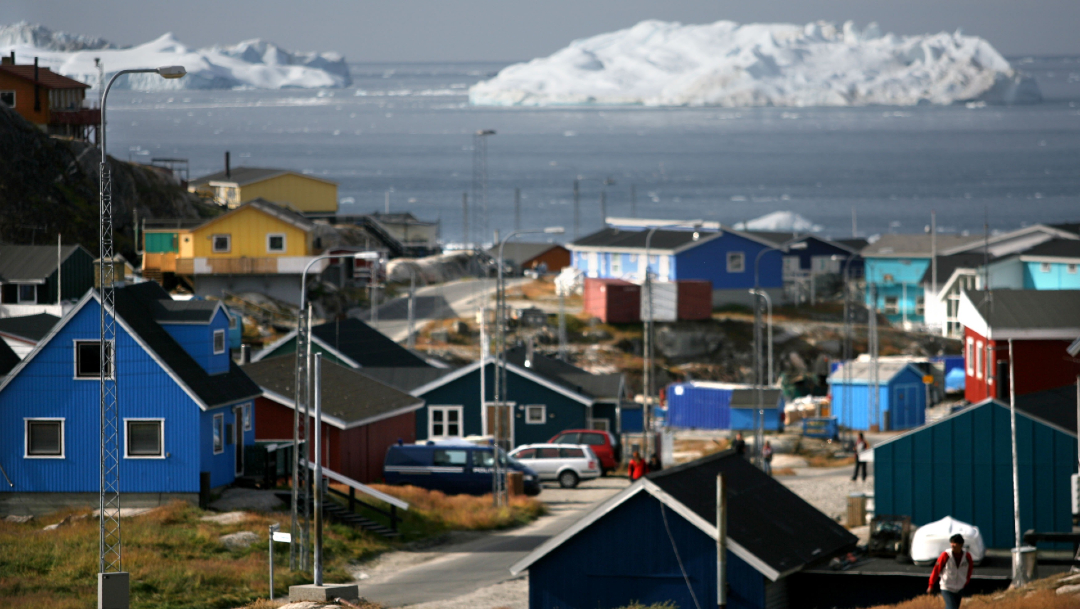 FOTO: Groenlandia prohíbe el alcohol "proteger a los niños" de abusos en la cuarentena, el 29 de marzo de 2020