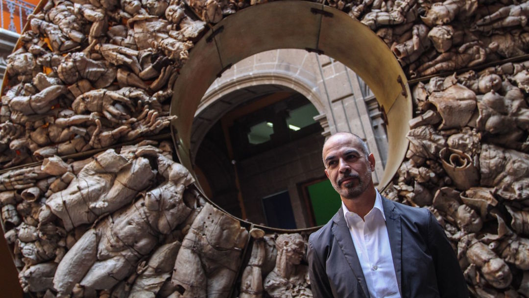Autor de escultura de Madero celebra las pintas en su obra