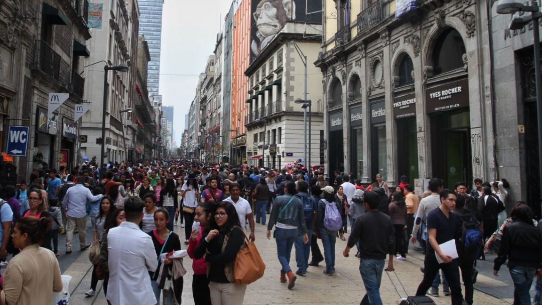 Foto: Casi 70% de los mexicanos está feliz pese a coronavirus y caída del peso, 19 de marzo de 2020, (Cuartoscuro, archivo)