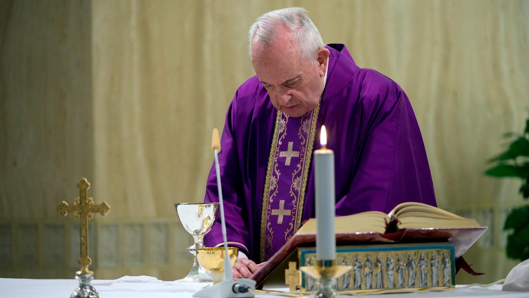 Foto: El papa oficiará los ritos de Semana Santa sin fieles, por coronavirus