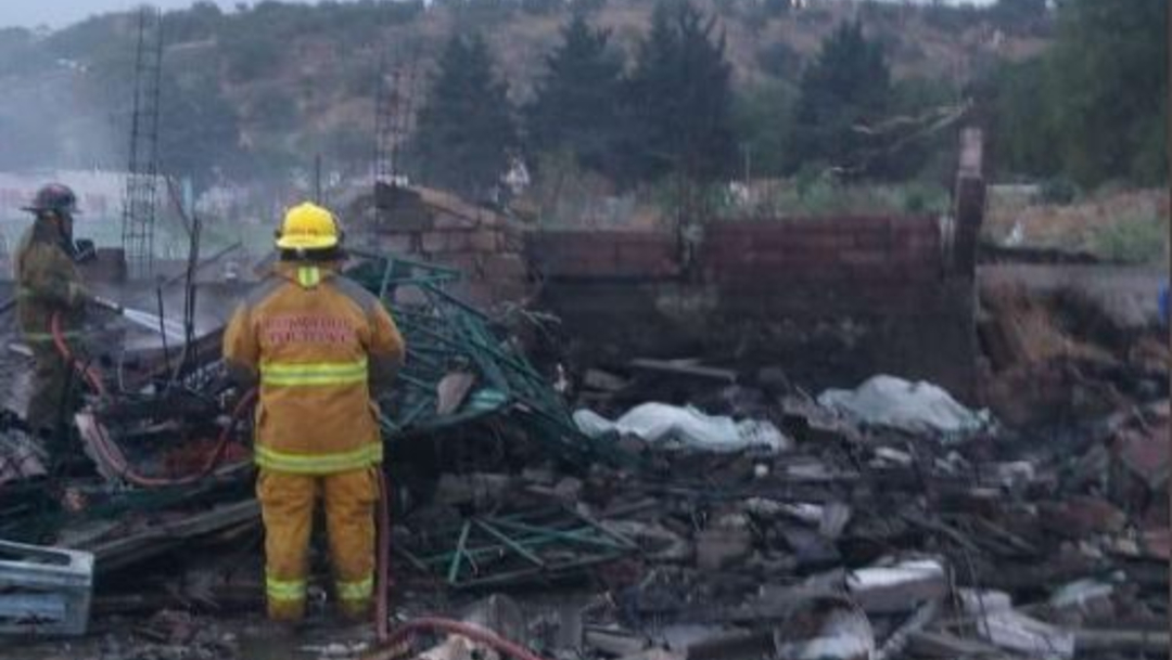 Foto: Explosión de polvorín en Tultepec deja dos muertos y cinco heridos, 14 marzo 2020