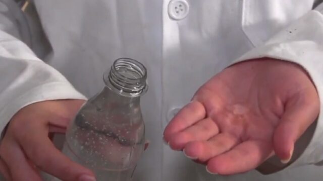 Estudiantes de la Universidad Autónoma de Yucatán producen gel antibacterial