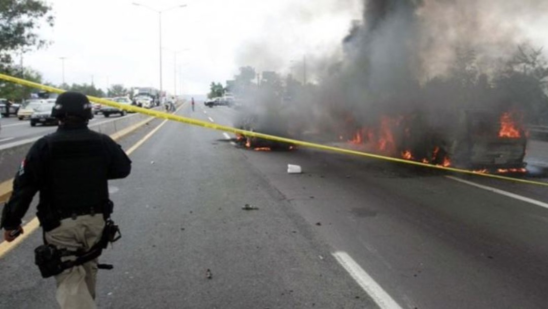 Foto: Lo jóvenes fueron señalados de participar en más de 11 bloqueos y quema de vehículos, además, se les aseguraron armas, cartuchos, chalecos tácticos y galones de gasolina
