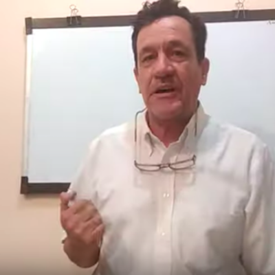 Profesor mexicano crea canal de YouTube para seguir dando clases