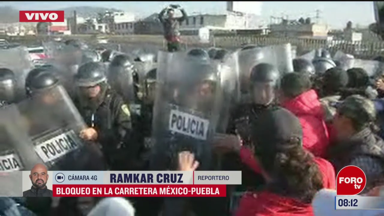 manifestantes bloquean la carretera mexico puebla