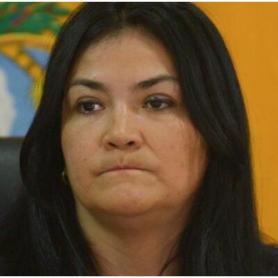 Renuncia ministra de Salud de Ecuador en plena crisis por coronavirus
