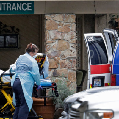 Dos muertos por coronavirus en Florida, suman 17 fallecidos en EU