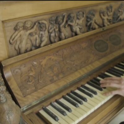 Ponen en subasta un histórico piano italiano