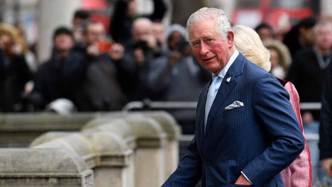 Foto: Príncipe Carlos de Inglaterra deja el aislamiento tras coronavirus