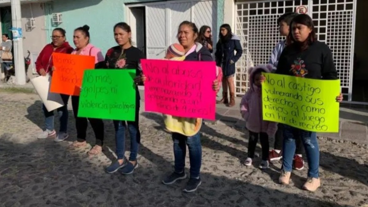 Denuncian maltrato infantil en kínder de Querétaro