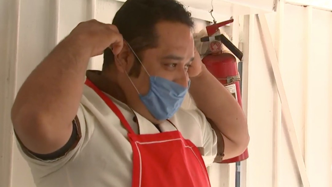 Don José, el taquero que trabaja a pesar del coronavirus en la CDMX