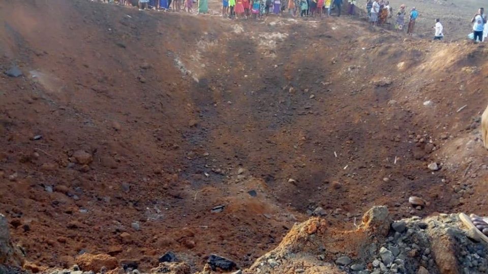 Galería: Presunto 'meteorito' cae en Nigeria y deja un inmenso cráter
