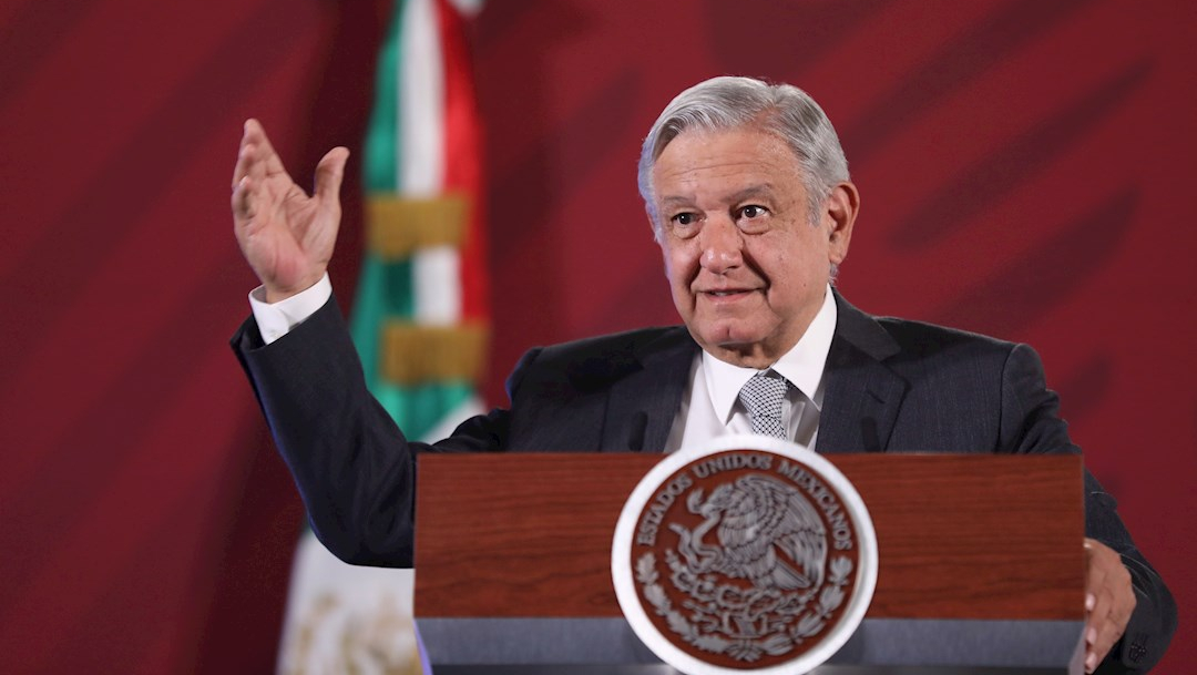 El presidente de México, Andrés Manuel López Obrador, habla hoy miércoles durante su conferencia matutina en Palacio Nacional, 8 abril 2020