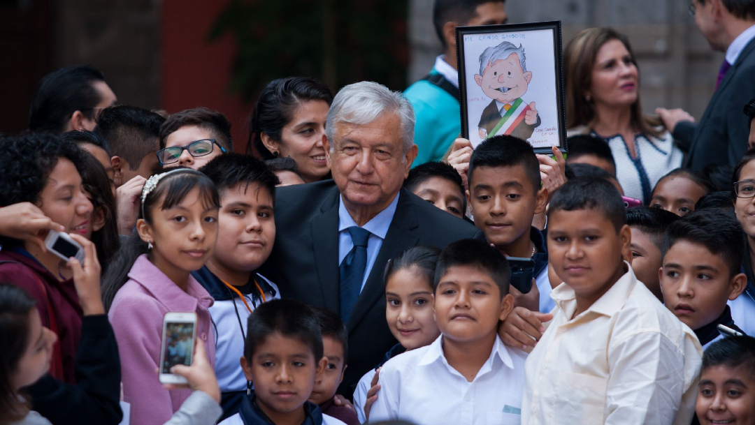 Andrés Manuel López Obrador, presidente de México, durante el convivio con niñas y niños en la celebración del Día de la Niñez. (Foto: Cuartoscuro/archivo)