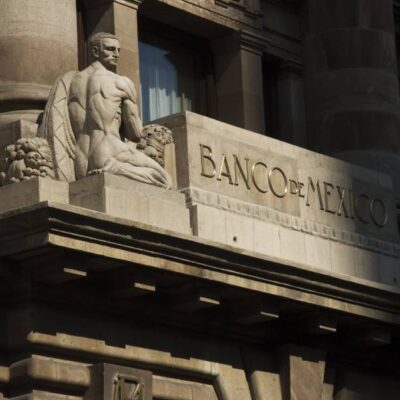 Banxico defiende plan de liquidez y aclara que no es Fobaproa