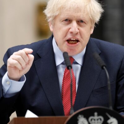 Boris Johnson reaparece tras curarse del coronavirus