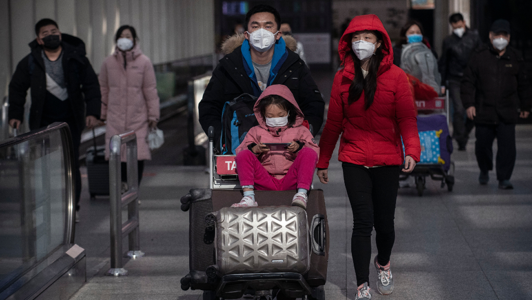 FOTO: Pekín prolonga cuarentena para llegados desde el extranjero por coronavirus, el 22 de abril de 2020